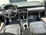 2022 Passat Thumbnail 27