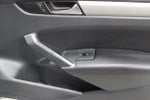 2020 Passat Thumbnail 24