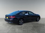 2022 Passat Thumbnail 5