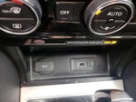 2020 Passat Thumbnail 18