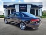 2020 Passat Thumbnail 3