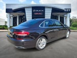 2020 Passat Thumbnail 4