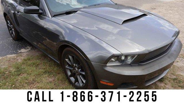 2011 Ford Mustang V6 Premium