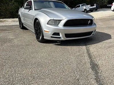 2014 Ford Mustang V6 2DR Fastback