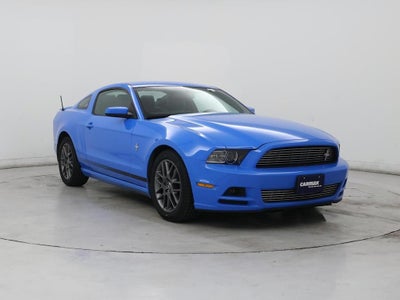 2014 Ford Mustang V6 Premium 2DR Fastback