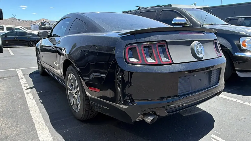 2014 Ford Mustang V6