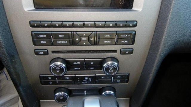 2011 Ford Mustang V6 Premium