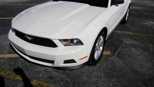 2011 Ford Mustang V6 Premium