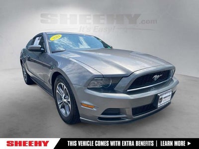 2014 Ford Mustang V6 Premium 2DR Fastback