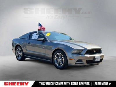 2014 Ford Mustang V6 Premium 2DR Fastback