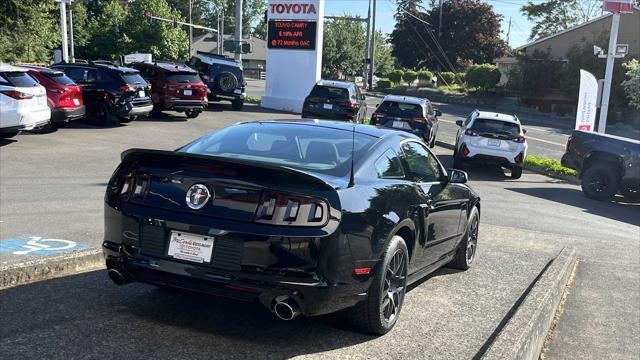 2014 Ford Mustang V6