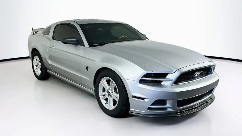2014 Ford Mustang V6