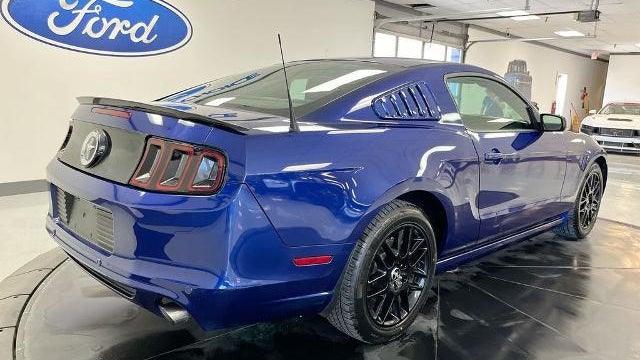 2014 Ford Mustang V6