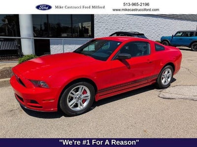 2013 Ford Mustang V6 2DR Fastback