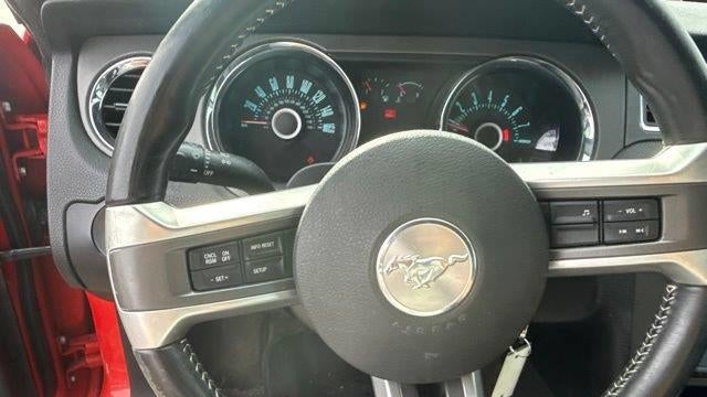 2013 Ford Mustang V6