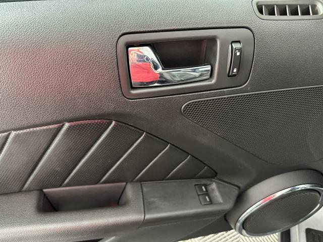 2012 Ford Mustang - $8,900