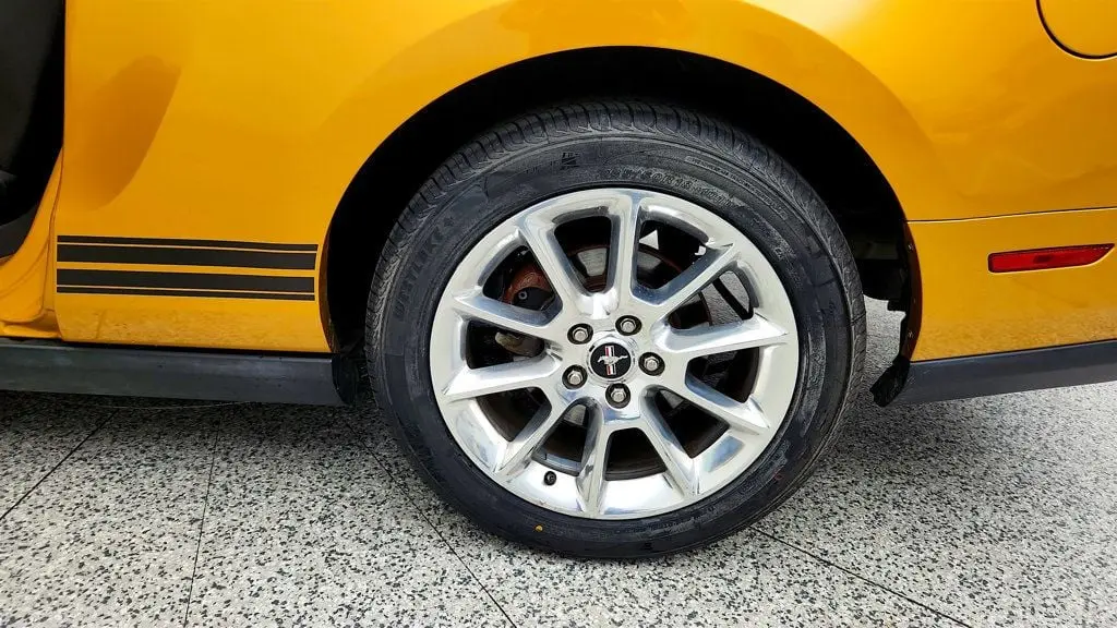 2010 Ford Mustang - $13,795