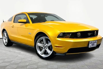 2011 Ford Mustang GT Premium 2DR Fastback