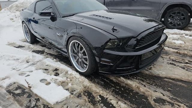 2014 Ford Mustang GT Premium