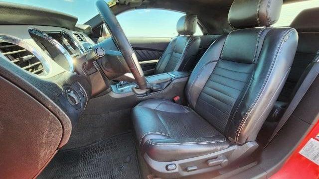 2013 Ford Mustang V6
