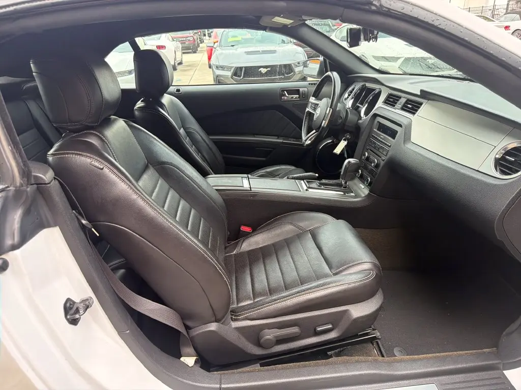 2014 Ford Mustang - $12,501