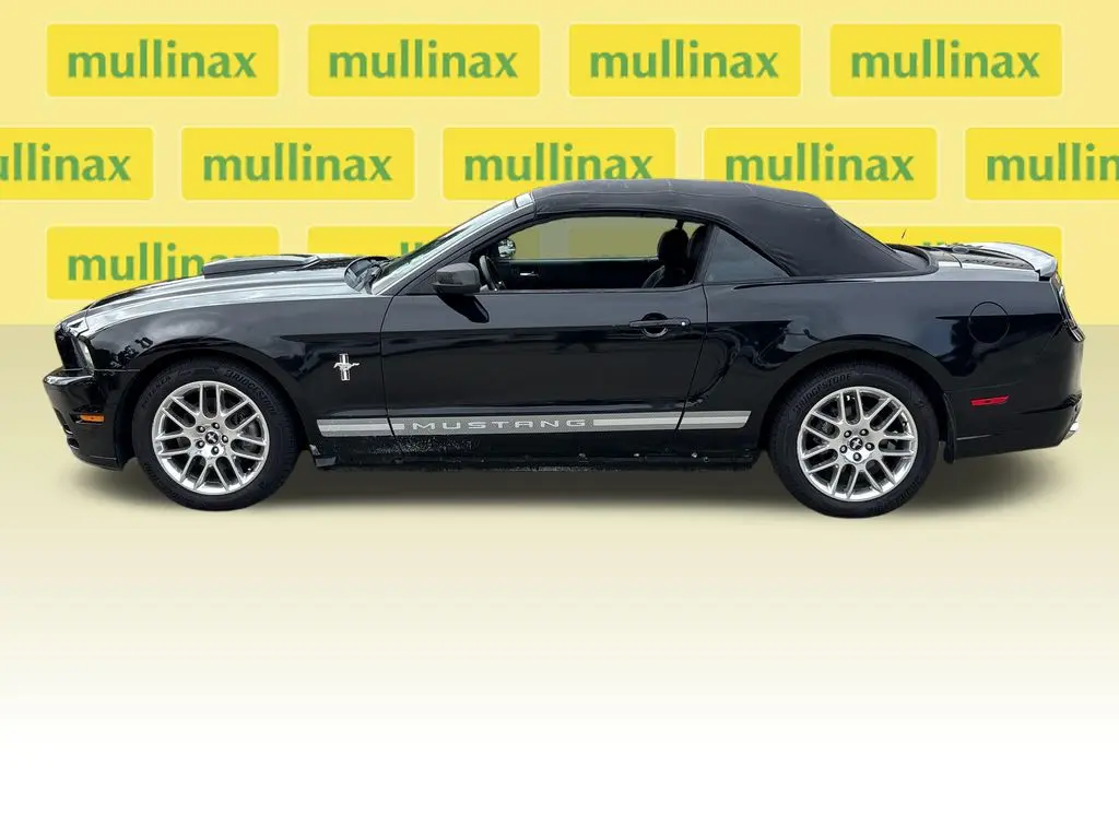 2013 Ford Mustang - $14,000