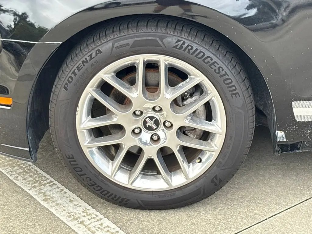 2013 Ford Mustang - $14,000