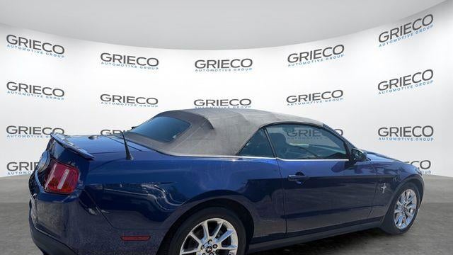 2011 Ford Mustang V6