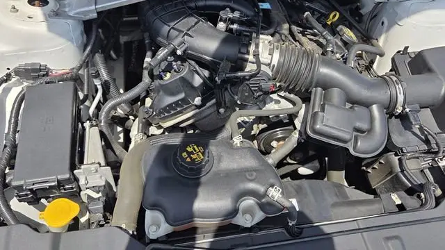 2013 Ford Mustang V6