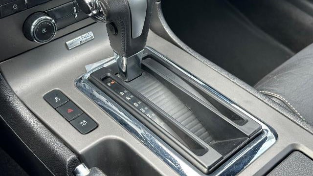 2012 Ford Mustang V6