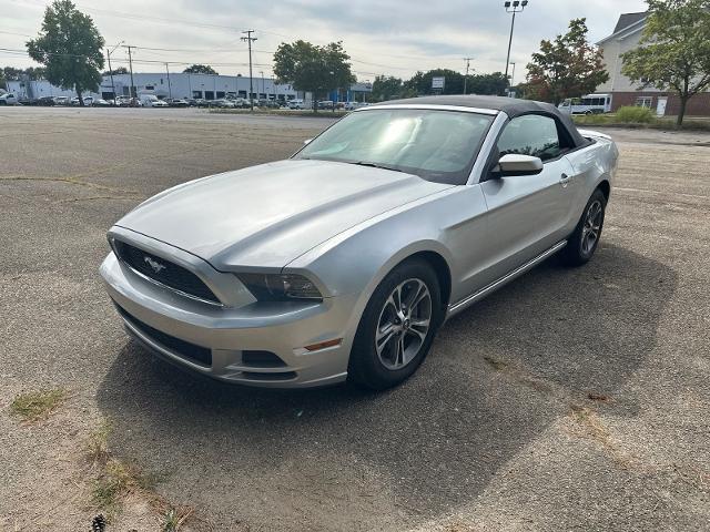 2014 Ford Mustang - $12,500