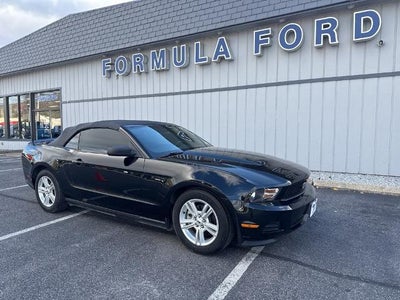 2012 Ford Mustang V6 2DR Convertible