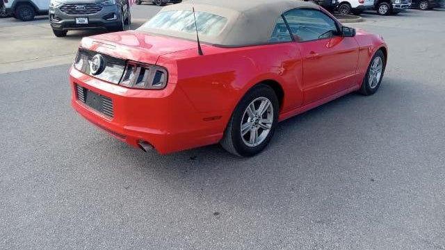 2014 Ford Mustang V6