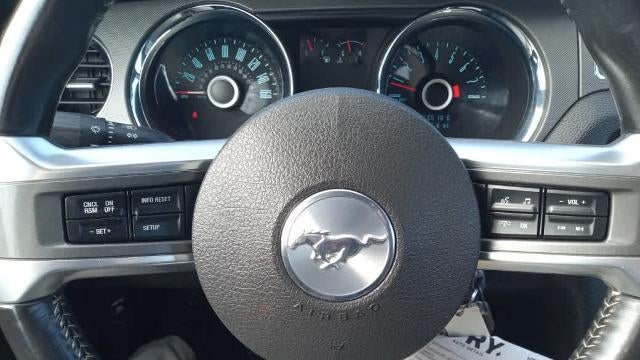 2014 Ford Mustang V6