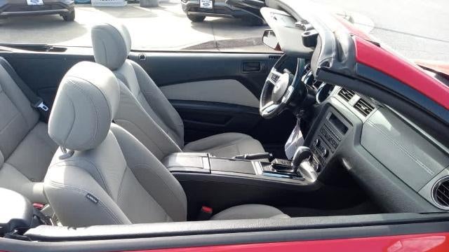 2014 Ford Mustang V6