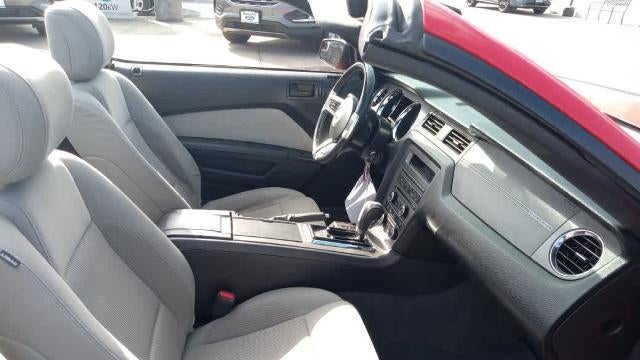 2014 Ford Mustang V6