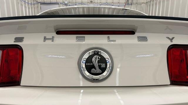 2011 Ford Shelby GT500 Base