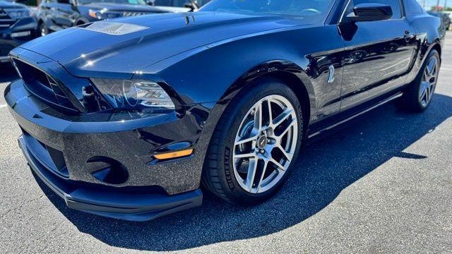 2013 Ford Shelby GT500 Base