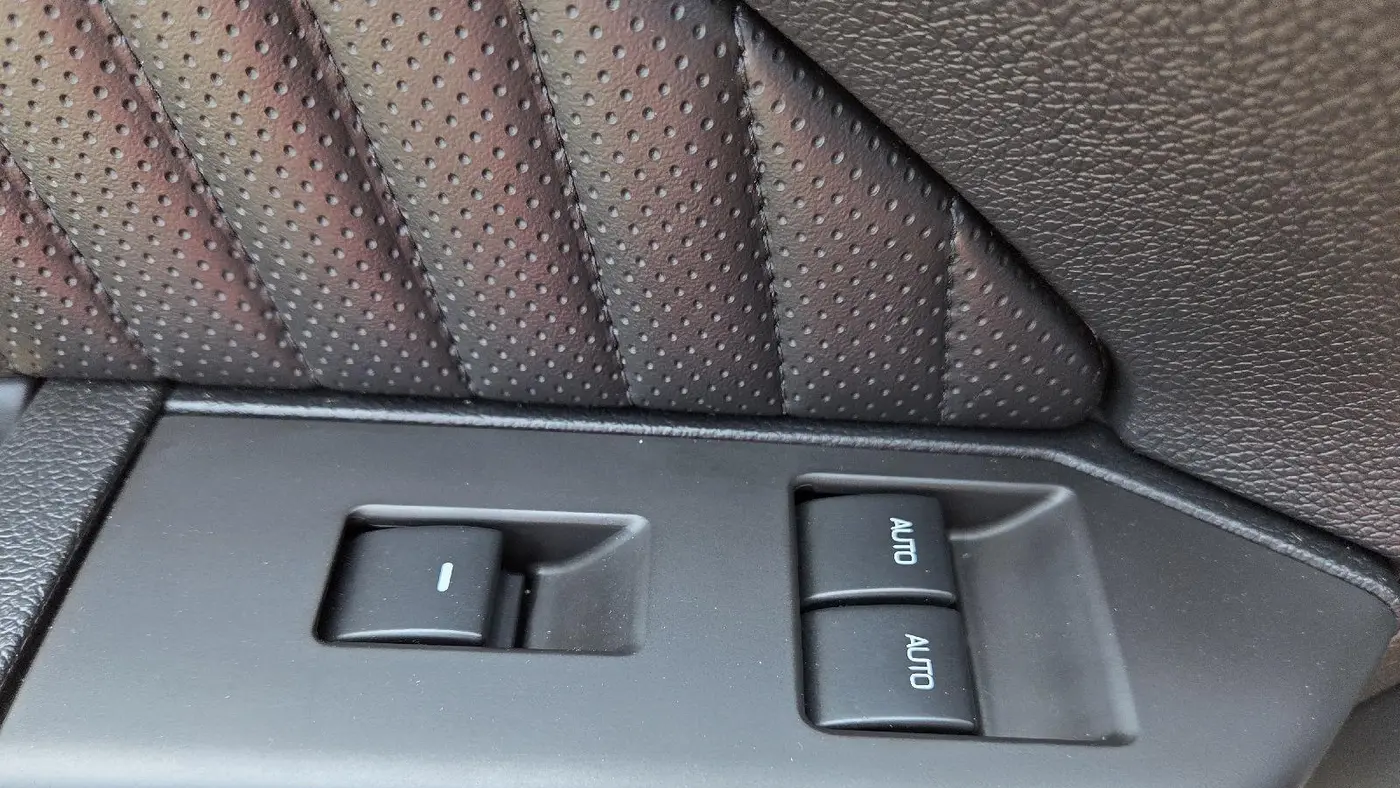 2011 Ford Shelby GT500 Base