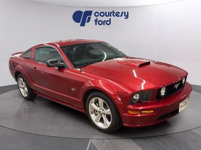 2007 Ford Mustang GT Deluxe 2DR Fastback