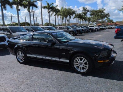 Photo of a 2006 Ford Mustang GT Deluxe 2DR Fastback for sale