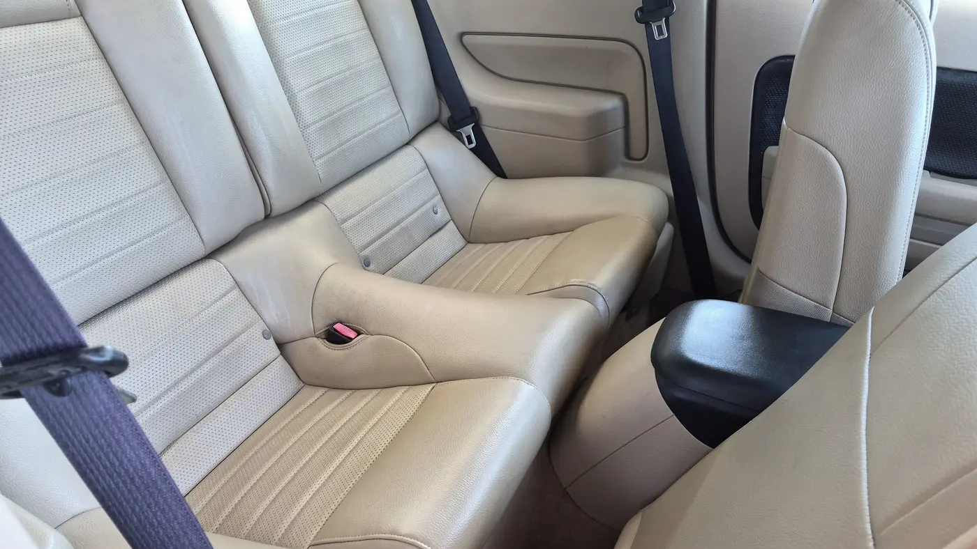 2006 Ford Mustang GT Deluxe