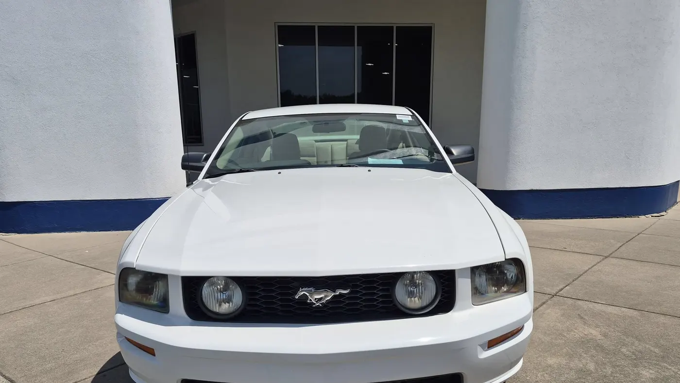 2006 Ford Mustang GT Deluxe