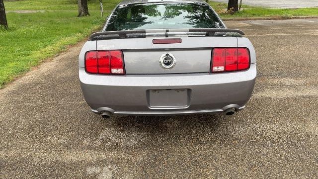 2006 Ford Mustang GT Deluxe