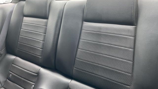 2006 Ford Mustang GT Deluxe