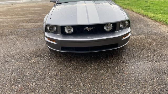 2006 Ford Mustang GT Deluxe