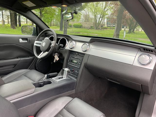 2006 Ford Mustang - $12,000