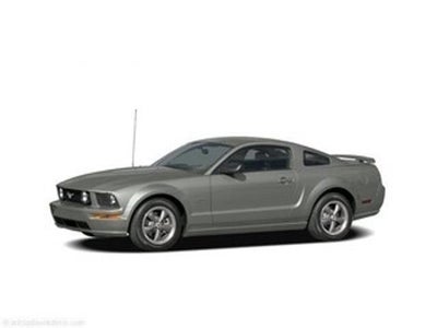 2007 Ford Mustang GT Deluxe 2DR Fastback