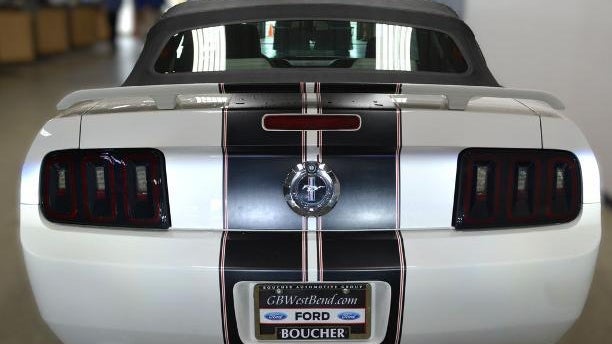 2005 Ford Mustang V6 Premium