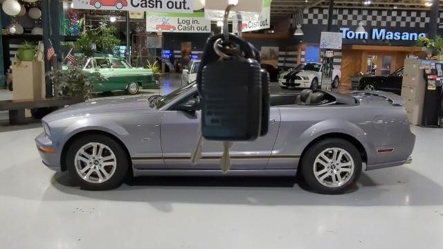2006 Ford Mustang GT Deluxe